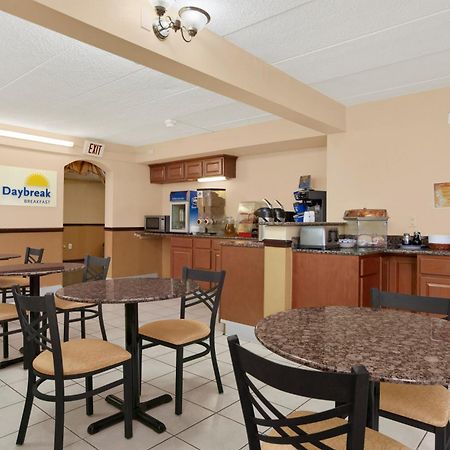 Days Inn By Wyndham Hagerstown I-70 Extérieur photo