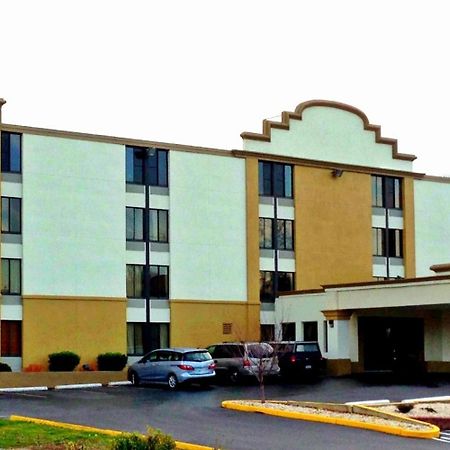 Days Inn By Wyndham Hagerstown I-70 Extérieur photo